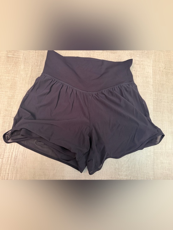 lululemon athletica Pants - Lululemon High-Waist Black Women's shorts size 4